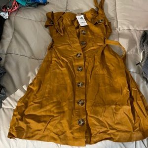XL gold button up dress